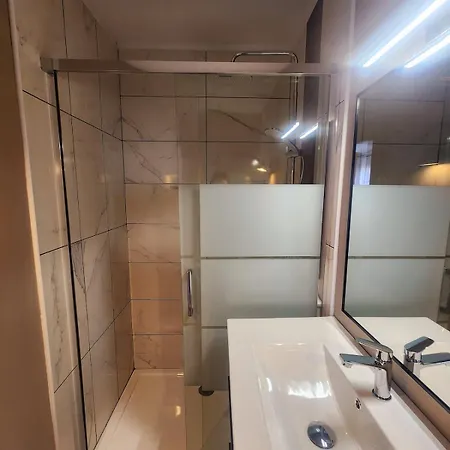 La Pause Plaisir - A La Gare * Caen